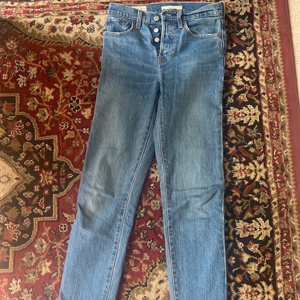 Levi’s Wedgie Fit Light wash Jeans